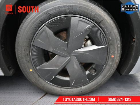 Used 2024 Toyota Prius LE image 29