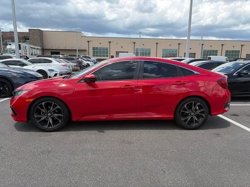 Used 2019 Honda Civic Sport image 4