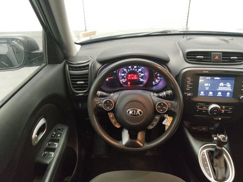 Used 2019 Kia Soul w/ Option Group 020 FWD image 22