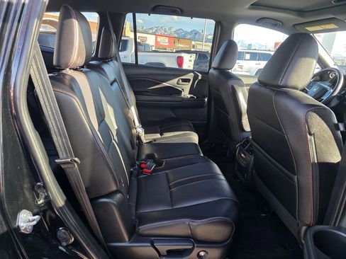 Used 2022 Honda Pilot TrailSport image 35