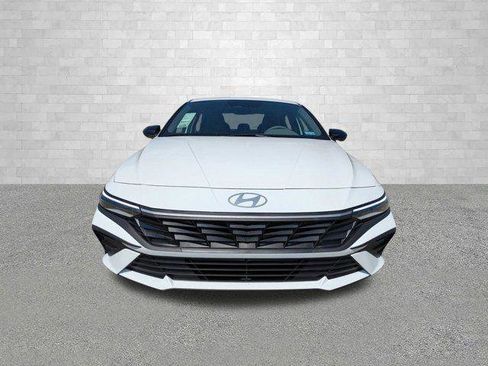 New 2026 Hyundai Elantra Sport FWD image 6