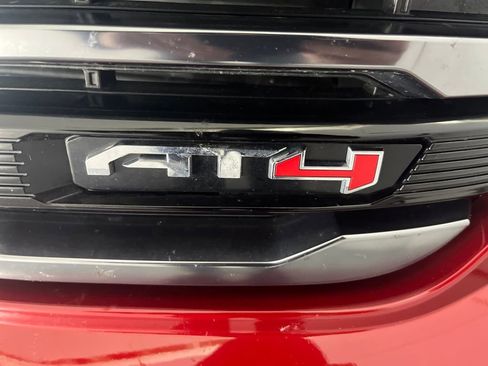 Used 2025 GMC Sierra 1500 AT4 w/ AT4 Premium Package image 39