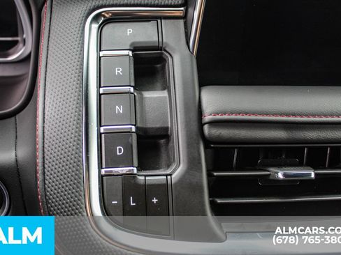 Used 2024 Chevrolet Tahoe RST w/ RST Performance Edition AWD/4WD image 34