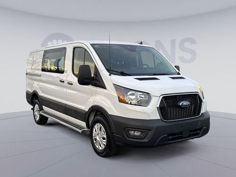 Used 2024 Ford Transit 250 Low Roof w/ Exterior Upgrade Package image 10