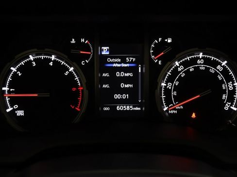 Used 2022 Toyota 4Runner TRD Off-Road Premium image 19