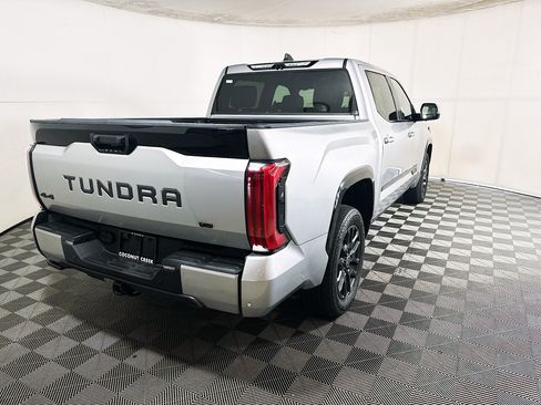 Used 2024 Toyota Tundra Platinum AWD/4WD image 3