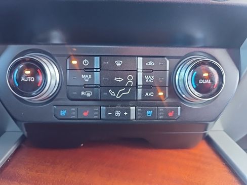 Used 2019 Ford F350 King Ranch w/ King Ranch Ultimate Package image 27