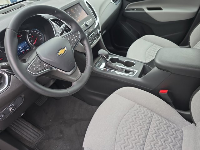Used 2024 Chevrolet Equinox LT AWD/4WD image 15