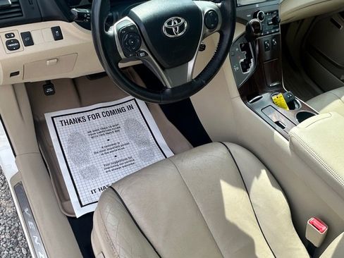 Used 2013 Toyota Venza XLE w/ XLE Premium Pkg image 7