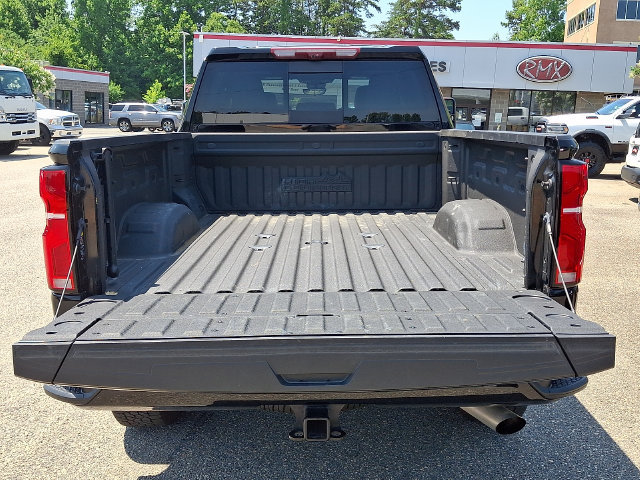 Used 2024 Chevrolet Silverado 2500 High Country w/ High Country Premium Package AWD/4WD image 24
