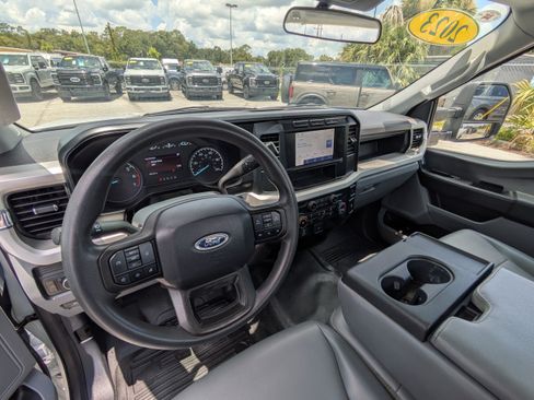Used 2023 Ford F350 XL RWD image 15