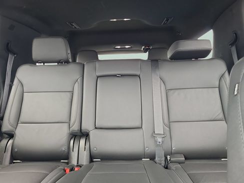 Used 2021 Chevrolet Tahoe LT w/ LT Signature Package AWD/4WD image 10