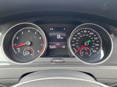 Used 2018 Volkswagen Golf S FWD image 14