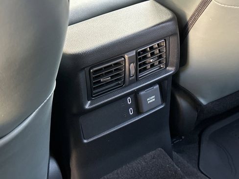 Certified 2025 Toyota 4Runner Trailhunter image 17