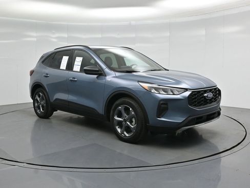 Certified 2025 Ford Escape ST-Line w/ Equipment Group 301A image 59