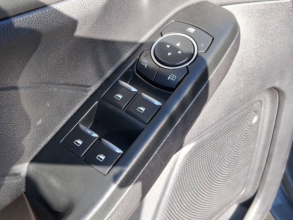 Used 2023 Ford Escape Active FWD image 11