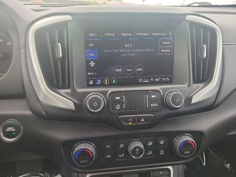 Used 2023 GMC Terrain SLE w/ Driver Convenience Package FWD image 14