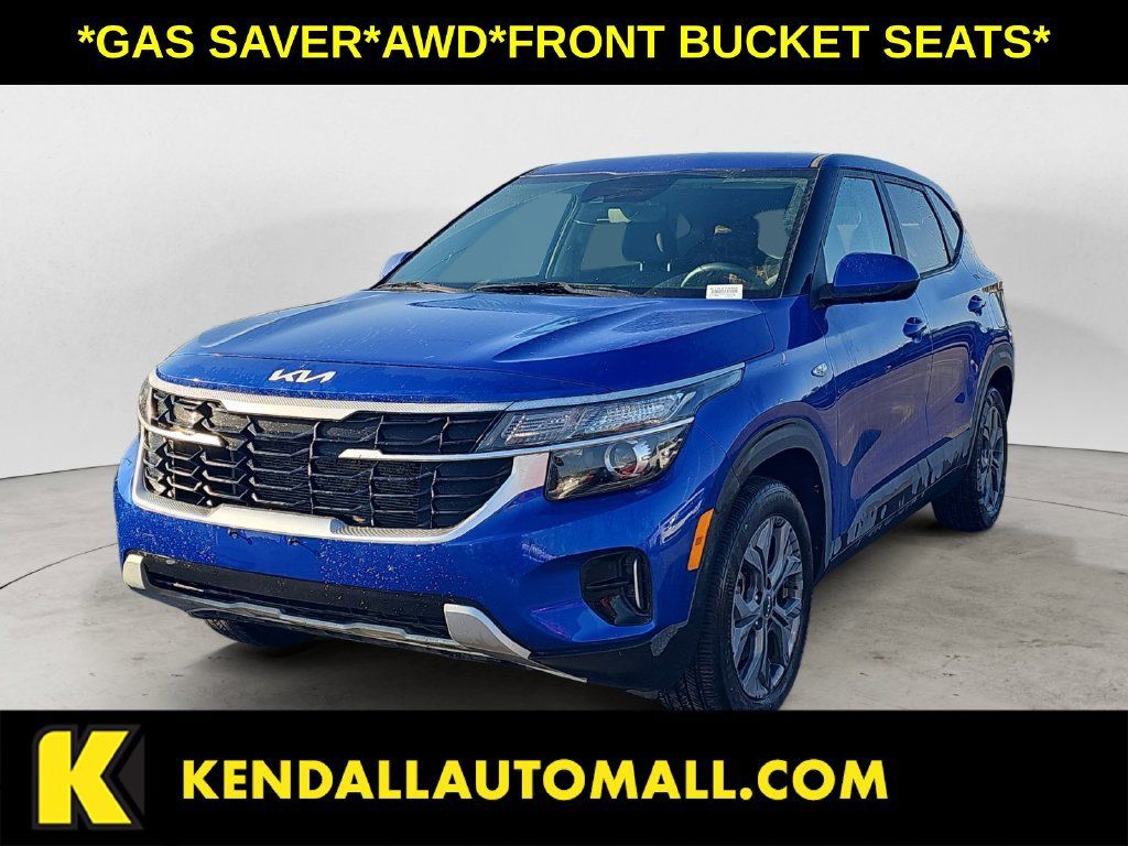 Used 2024 Kia Seltos LX AWD/4WD image 1