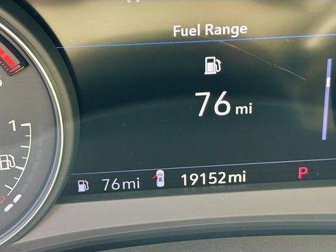 Used 2024 Cadillac XT6 Premium Luxury w/ Technology Package AWD/4WD image 14