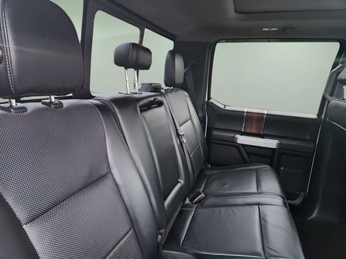 Used 2016 Ford F150 Lariat w/ Equipment Group 502A Luxury image 18