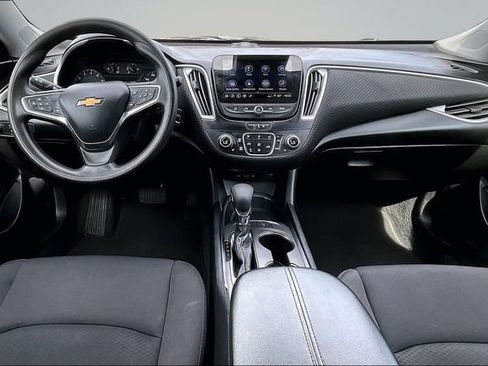 Used 2024 Chevrolet Malibu LT FWD image 7