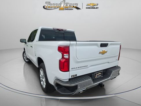 Used 2024 Chevrolet Silverado 1500 LTZ AWD/4WD image 6