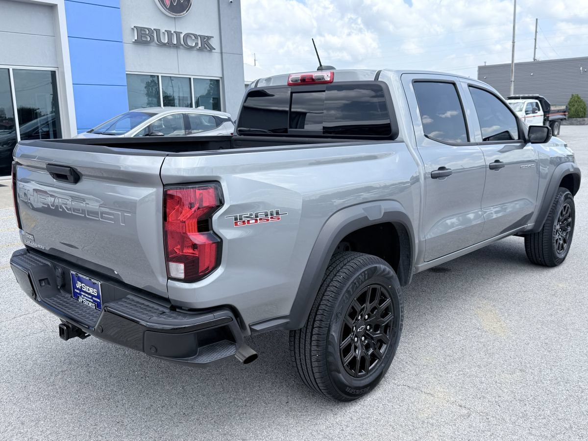 Used 2023 Chevrolet Colorado Trail Boss w/ Advanced Trailering Package AWD/4WD image 6