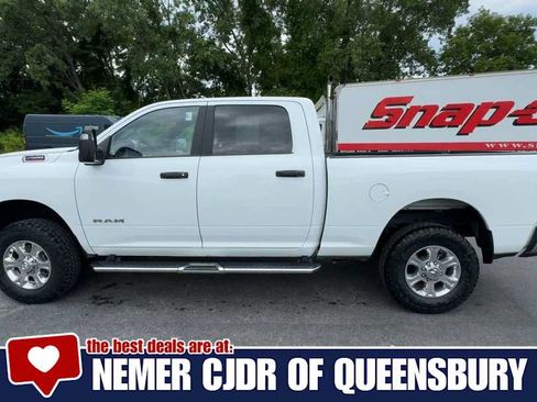 Used 2024 RAM 2500 Big Horn AWD/4WD image 5