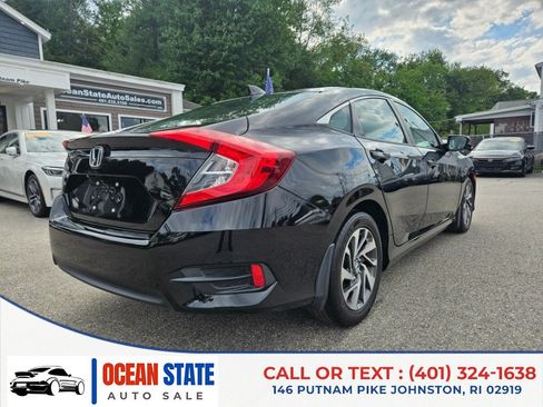 Used 2018 Honda Civic EX image 5