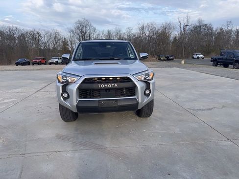 Used 2024 Toyota 4Runner TRD Off-Road Premium w/ Off Road Premium Plus Package image 2