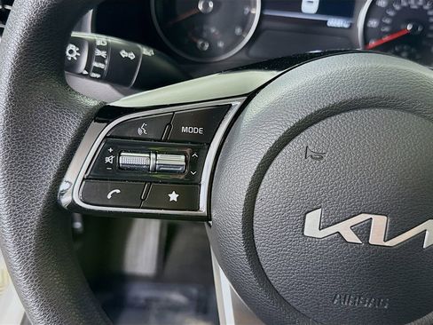 Used 2023 Kia Forte LXS FWD image 19
