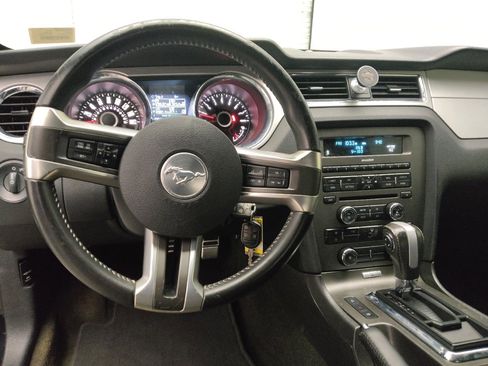 Used 2014 Ford Mustang Premium RWD image 22