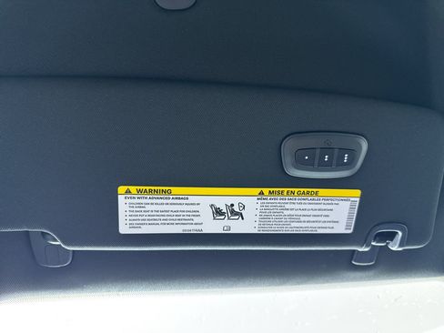 New 2026 Chrysler Pacifica Select w/ S Appearance Package AWD/4WD image 33