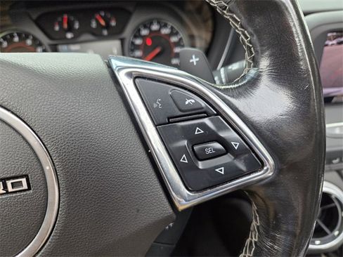 Used 2023 Chevrolet Camaro LT image 33