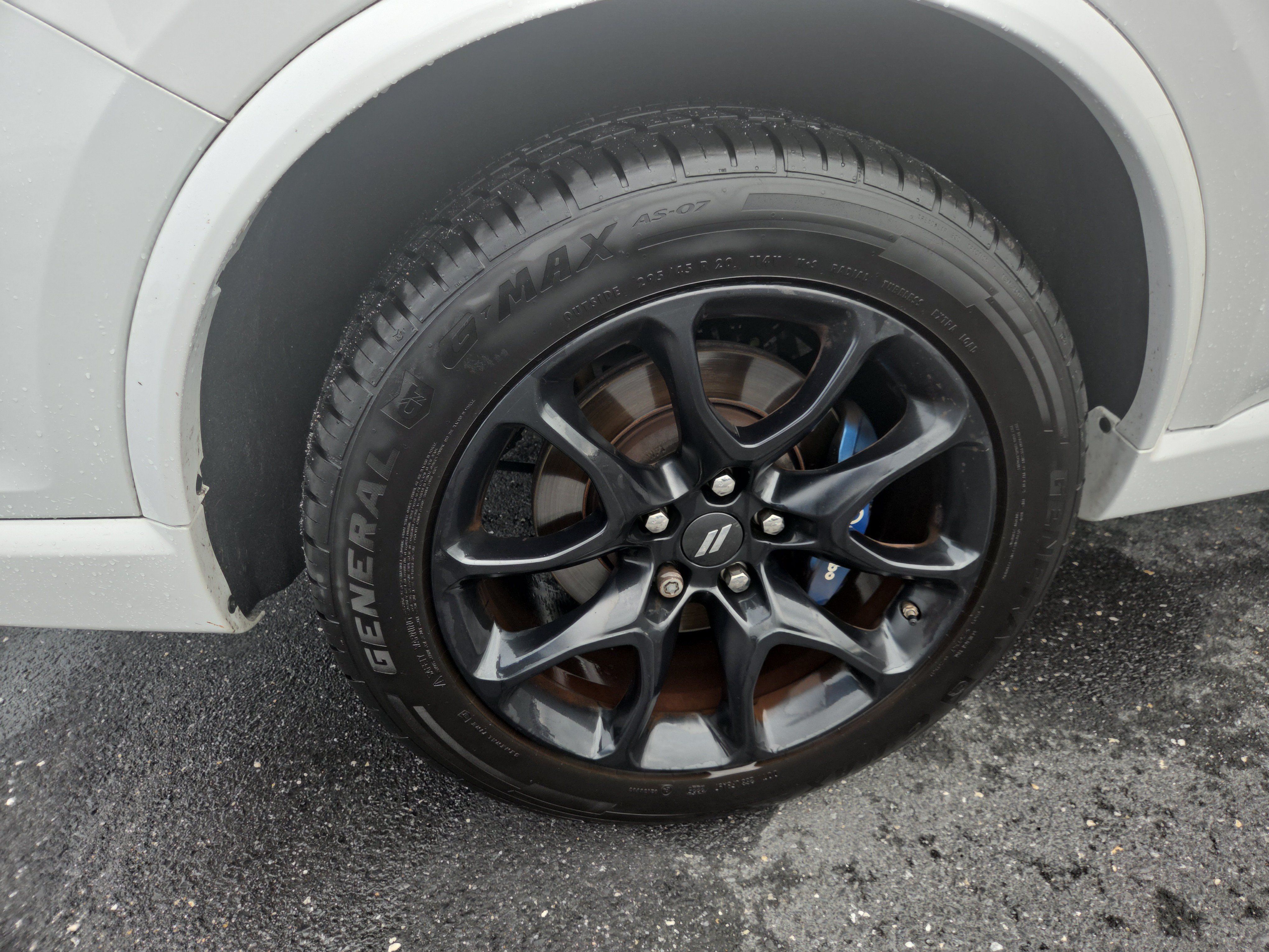 Used 2022 Dodge Durango R/T w/ Tow 'N Go Package AWD/4WD image 30
