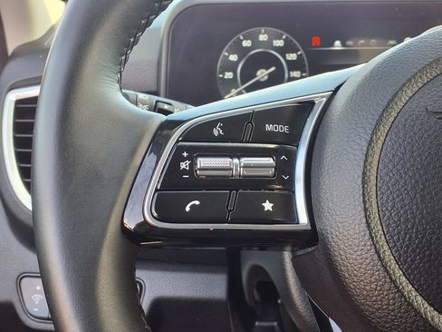 Certified 2024 Kia Seltos EX FWD image 14