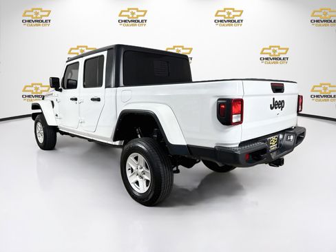 Used 2022 Jeep Gladiator Sport AWD/4WD image 6