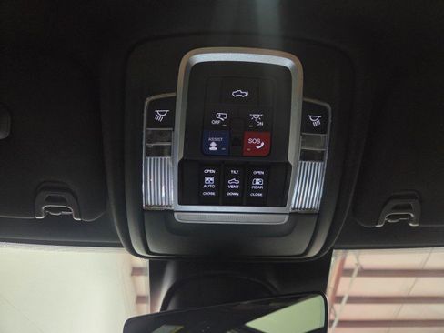 Used 2019 RAM 2500 Laramie AWD/4WD image 65