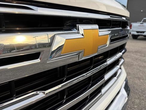 Used 2026 Chevrolet Silverado 2500 LTZ AWD/4WD image 20