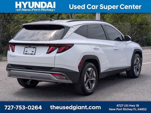 Used 2026 Hyundai Tucson SEL FWD image 5