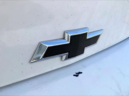 Used 2017 Chevrolet Camaro LT image 29