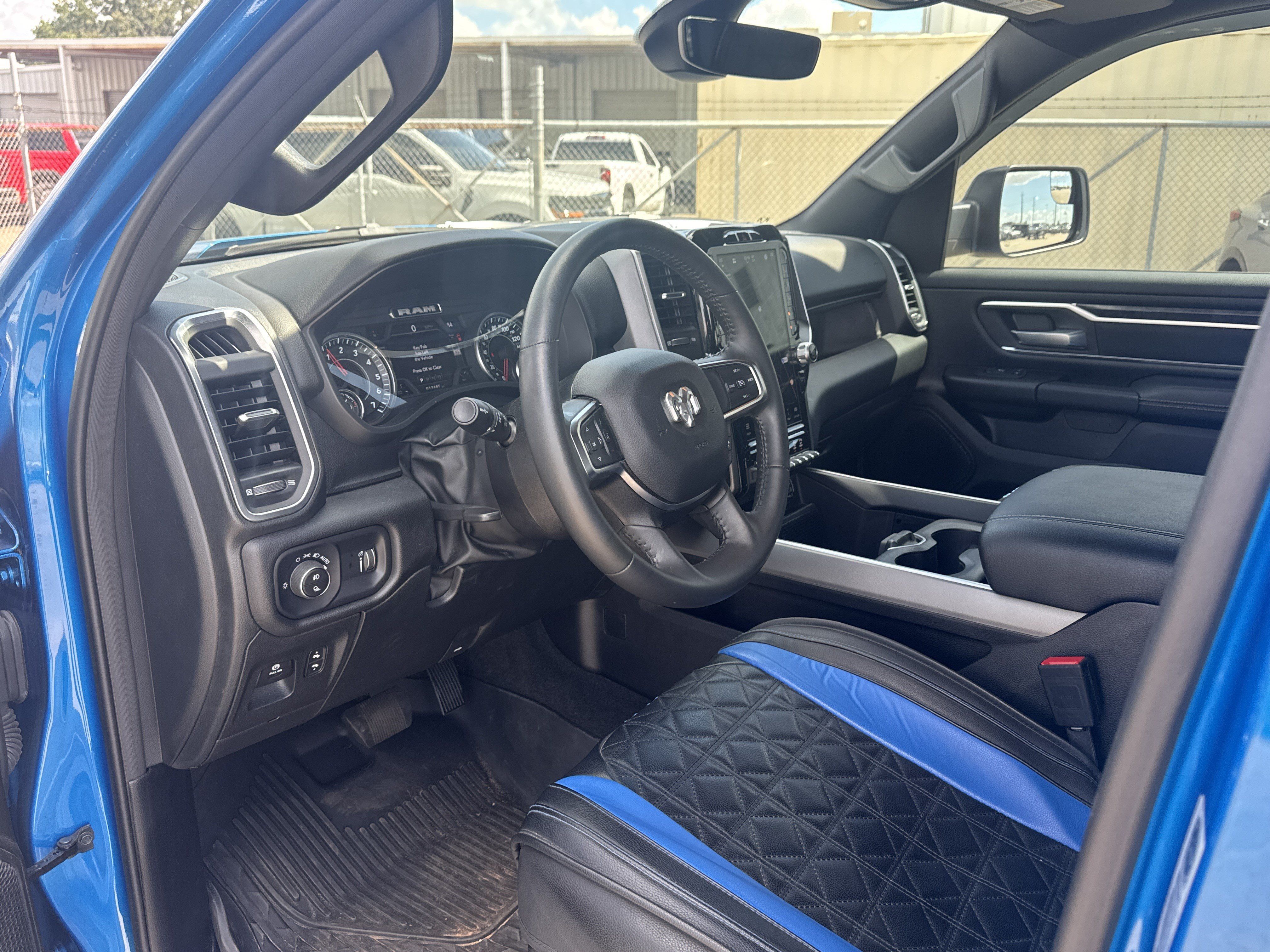 Used 2024 RAM 1500 Big Horn AWD/4WD image 5