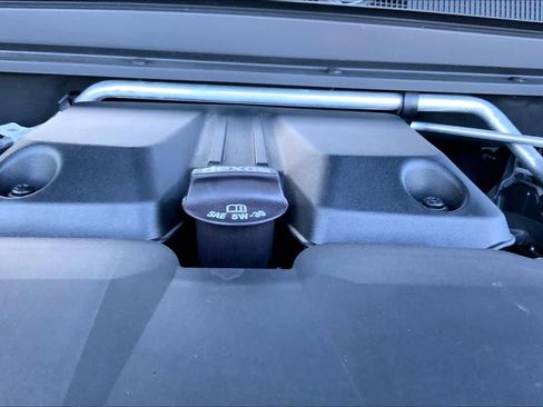 Used 2023 GMC Canyon AT4 w/ AT4 Premium Package image 30