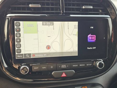 Certified 2024 Kia Soul GT-Line FWD image 15