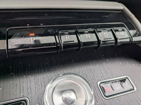New 2026 Lincoln Navigator L Black Label AWD/4WD image 14