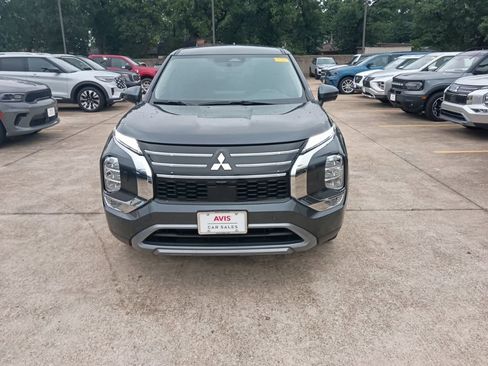 Used 2025 Mitsubishi Outlander SE AWD/4WD image 5