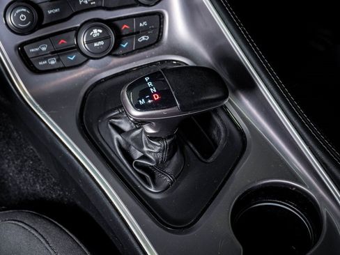 Used 2022 Dodge Challenger GT image 26