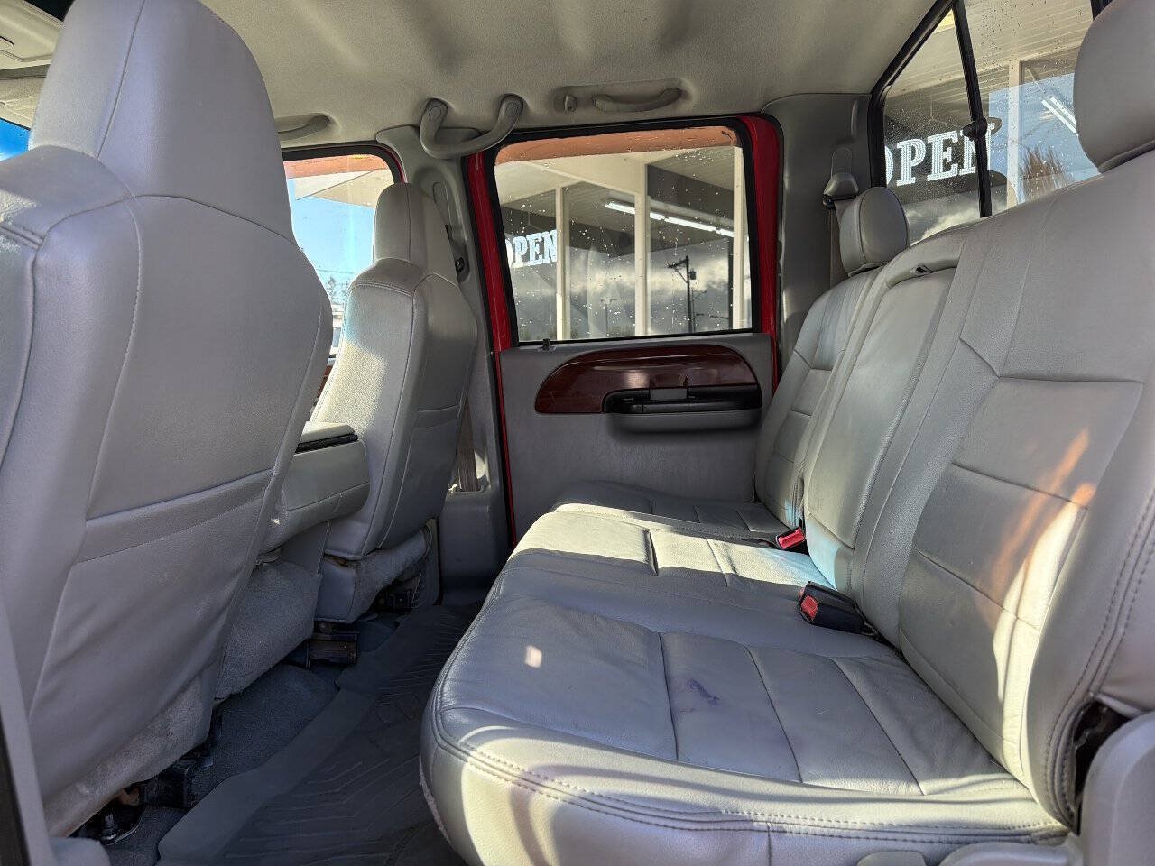Used 2005 Ford F350 Lariat AWD/4WD image 20