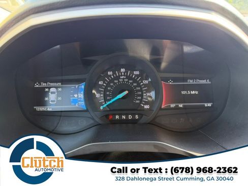 Used 2017 Ford Edge SEL w/ Equipment Group 201A AWD/4WD image 19