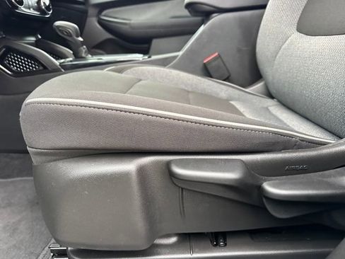 Used 2025 Chevrolet TrailBlazer LT image 12